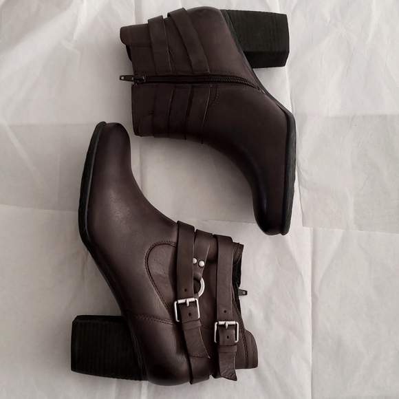 Josef Seibel New BRITNEY 50 Comfort Boots 41/10 Brown Black Ombre Leather Bootie - Picture 16 of 16